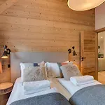 Diard, Detached Chalet, Alpes Agency, Sleeps 6 To 8 샬레 *