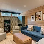 샬레 Diard, Detached Chalet, Alpes Agency, Sleeps 6 To 8 *