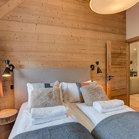 Diard, Detached Chalet, Alpes Agency, Sleeps 6 To 8 בקתה *